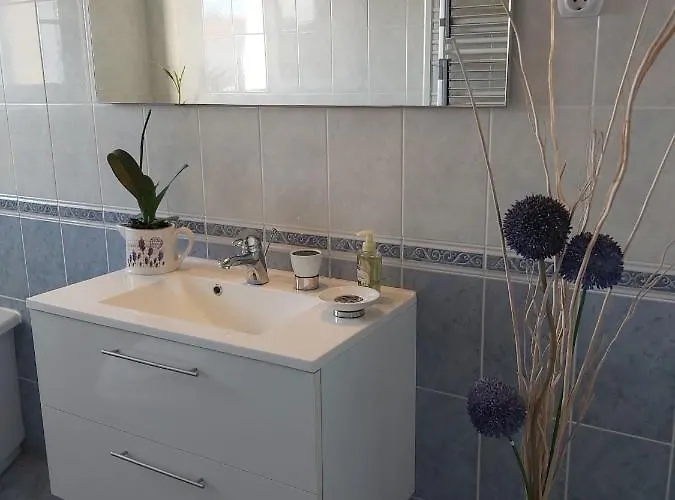 House Lilija بيت للعطل