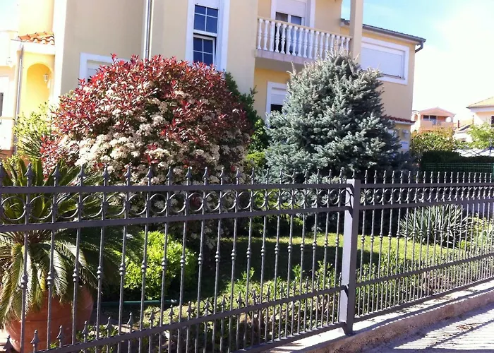 House Lilija بيت للعطل